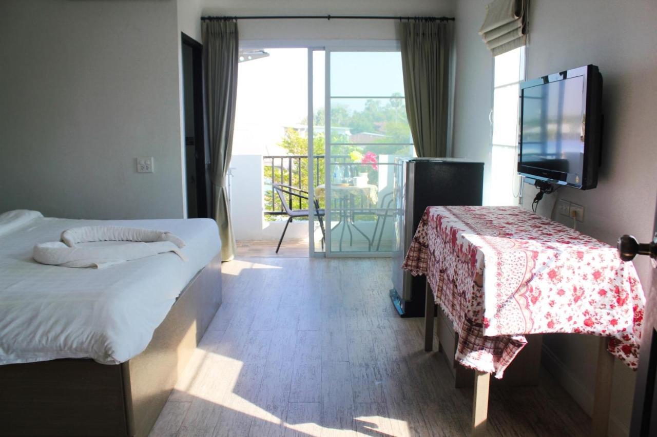 Plus Hotel Лей Экстерьер фото