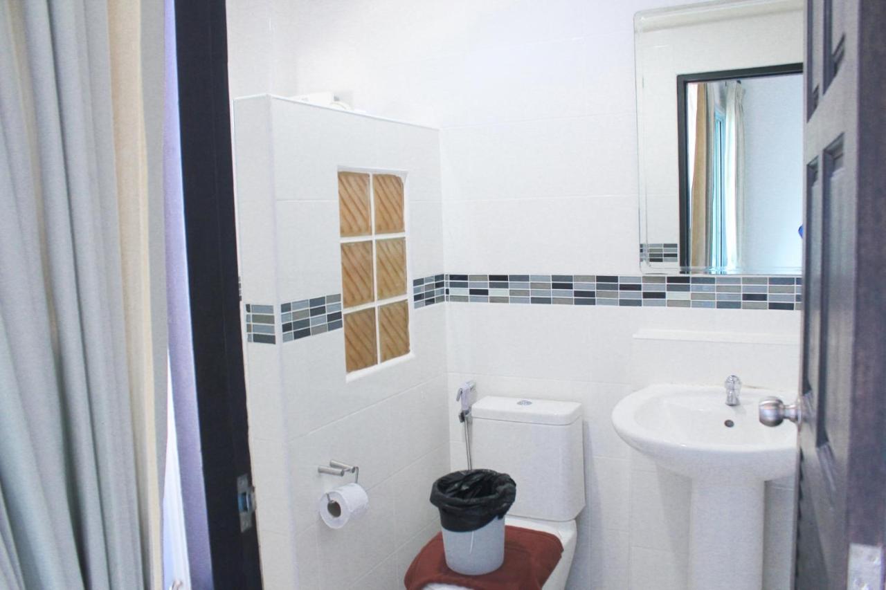 Plus Hotel Лей Экстерьер фото