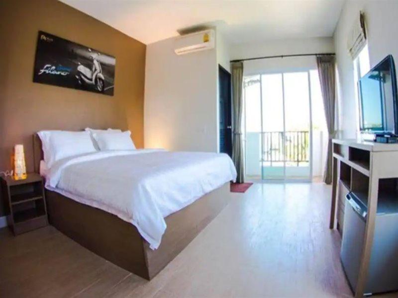 Plus Hotel Лей Экстерьер фото